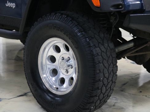 Used 2004 Jeep Wrangler Rubicon image 7