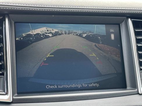 Certified 2025 INFINITI QX50 Luxe image 16