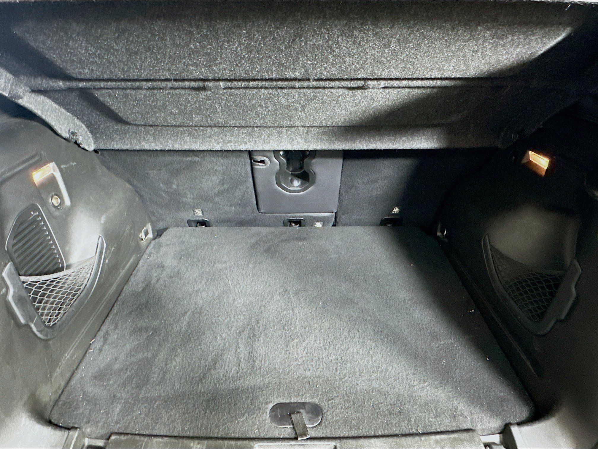 Used 2016 Jeep Renegade Limited FWD image 29