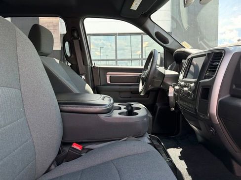 Used 2022 RAM 1500 Classic Warlock w/ Electronics Group AWD/4WD image 10