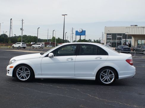 Used 2014 Mercedes-Benz C 250 Sedan image 9