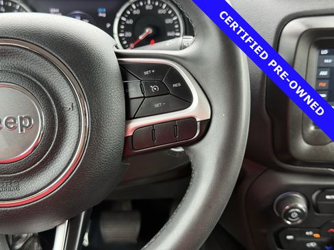 Used 2021 Jeep Renegade Latitude image 24