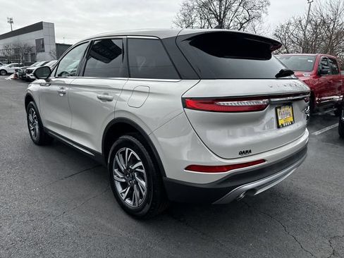 Certified 2024 Lincoln Corsair AWD w/ Equipment Group 101A image 7