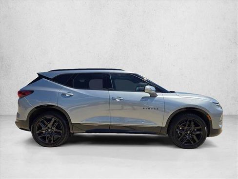 Used 2024 Chevrolet Blazer RS w/ Driver Confidence II Package FWD image 4