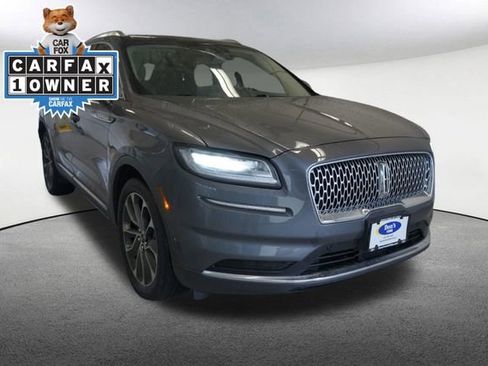 Used 2022 Lincoln Nautilus Reserve image 17