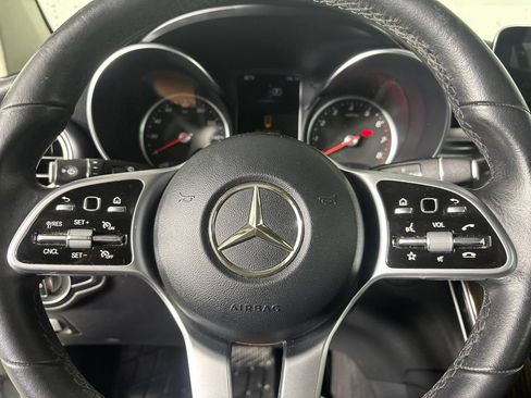 Used 2021 Mercedes-Benz GLC 300 4MATIC image 15