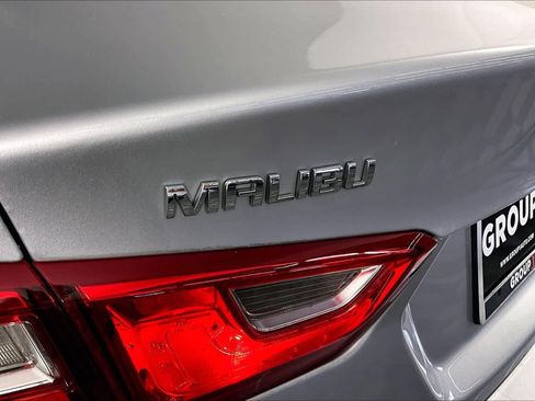 Used 2016 Chevrolet Malibu LT FWD image 26