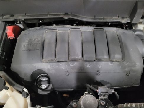 Used 2017 Chevrolet Traverse LT AWD/4WD image 30