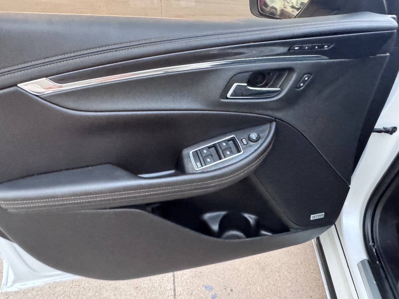 Used 2020 Chevrolet Impala Premier w/ Premier Confidence Package FWD image 24
