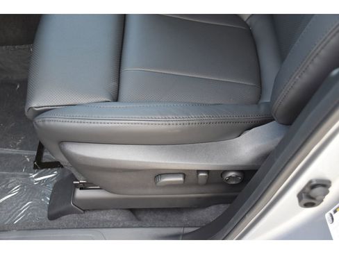 New 2026 Subaru Ascent Touring AWD/4WD image 34