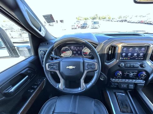 Certified 2023 Chevrolet Silverado 2500 High Country image 13