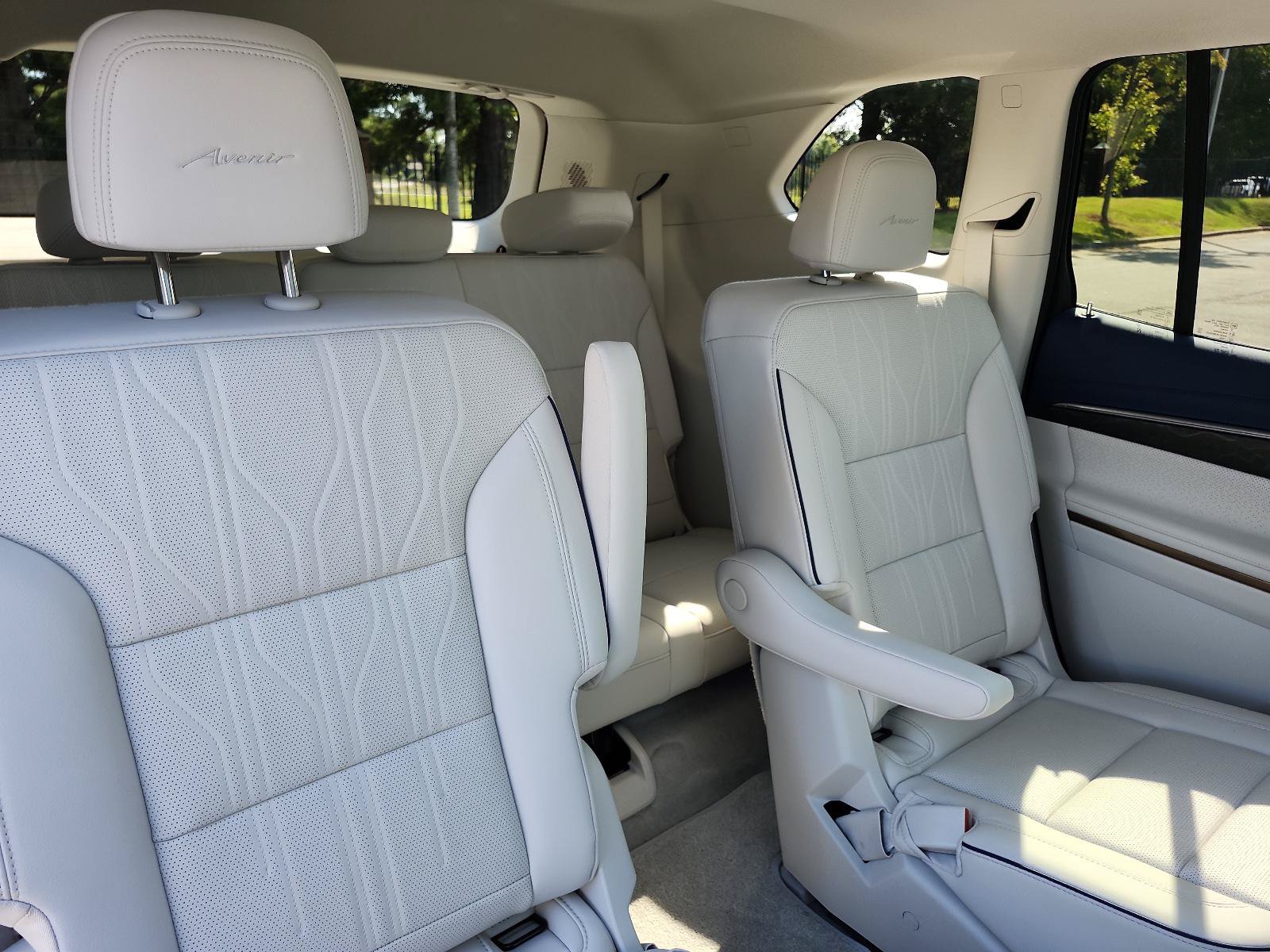 Used 2026 Buick Enclave Avenir w/ Super Cruise Package FWD image 9