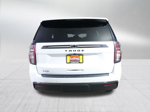 Certified 2022 Chevrolet Tahoe Z71 w/ Luxury Package AWD/4WD image 6