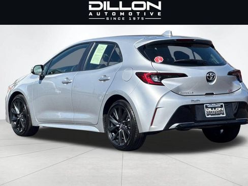 Used 2025 Toyota Corolla XSE FWD image 6