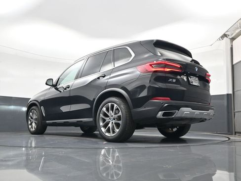 Used 2022 BMW X5 xDrive40i w/ Premium Package AWD/4WD image 21