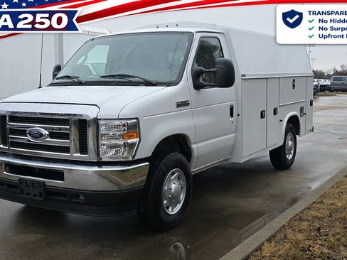 New 2025 Ford E-350 and Econoline 350 Super Duty w/ Power Equipment Group RWD image 3