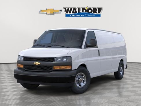 New 2026 Chevrolet Express 2500 Extended RWD image 7