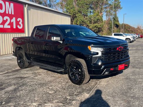 Certified 2024 Chevrolet Silverado 1500 LT Trail Boss w/ LT Trail Boss Premium Package image 3