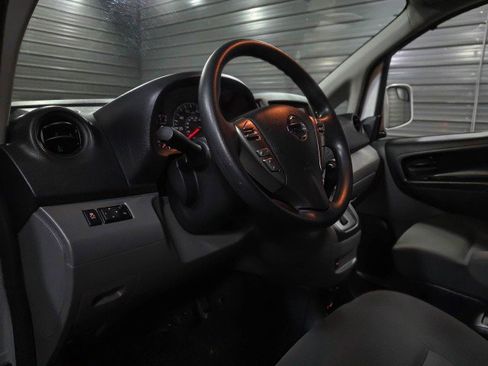 Used 2021 Nissan NV200 SV image 13