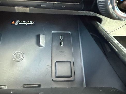 New 2025 Chevrolet Silverado EV RST image 35