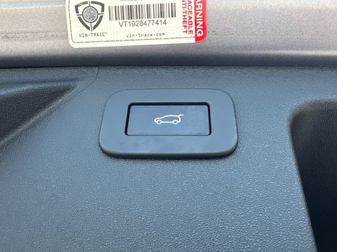 Used 2024 Land Rover Discovery Sport S AWD/4WD image 17