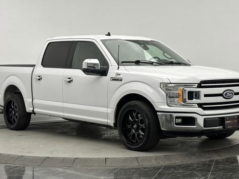 Used 2020 Ford F150 XLT image 3