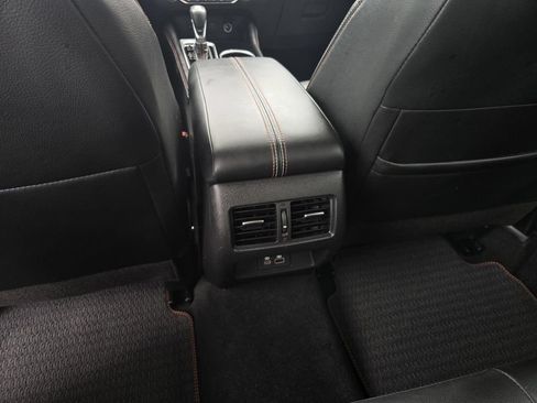 Used 2024 Nissan Altima 2.0 SR FWD image 13