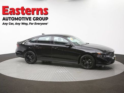 Used 2025 Honda Accord SE image 41