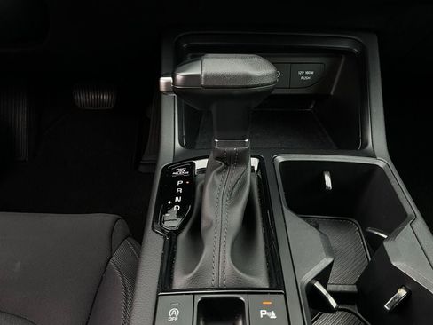 Used 2025 Kia K5 LXS image 24
