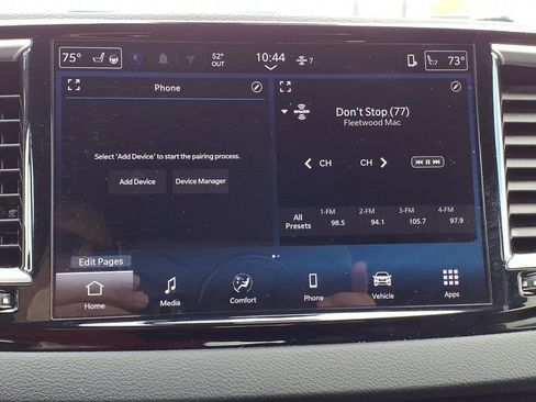 Used 2025 Chrysler Pacifica Select FWD image 24