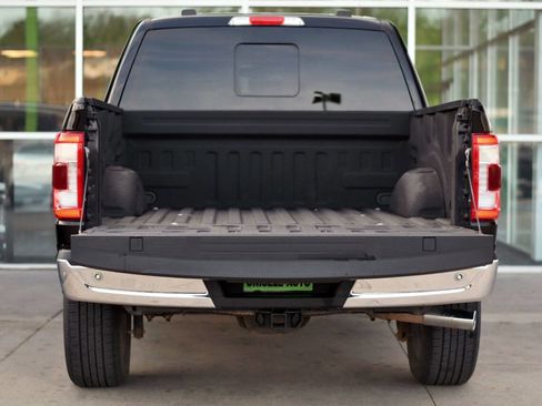 Used 2021 Ford F150 Lariat image 7