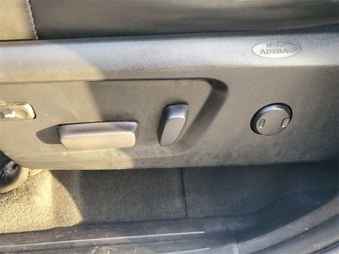 Used 2017 Toyota Tundra Platinum image 20