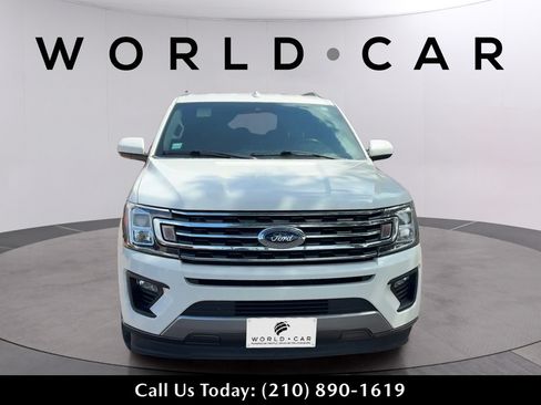 Used 2020 Ford Expedition Max XLT RWD image 2