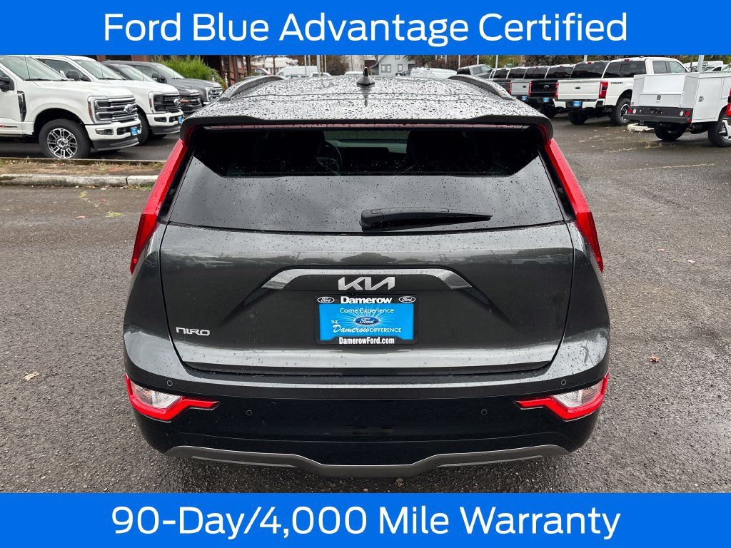 Used 2024 Kia Niro Wind w/ Wind Preserve Package FWD image 6