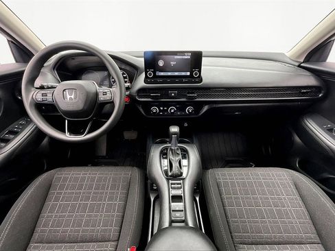 Used 2025 Honda HR-V LX image 16