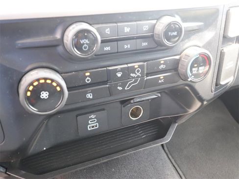 Certified 2024 Ford F250 XLT image 19