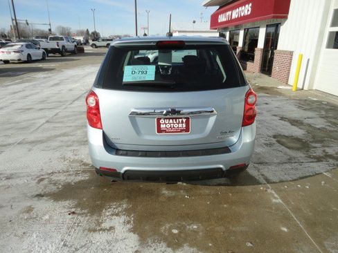 Used 2015 Chevrolet Equinox LS image 12
