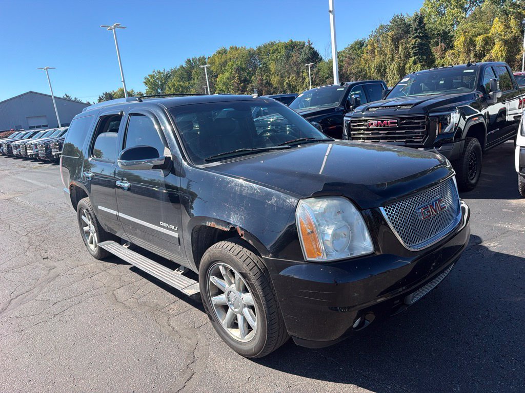 Used 2010 GMC Yukon Denali AWD/4WD image 6