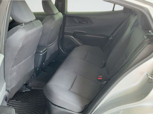 Used 2024 Toyota Prius FWD image 20