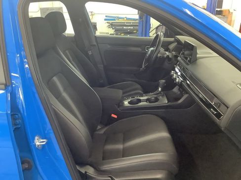 Used 2024 Honda Civic Sport image 10