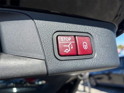 Certified 2025 Mercedes-Benz GLB 250 GLB 250 image 20