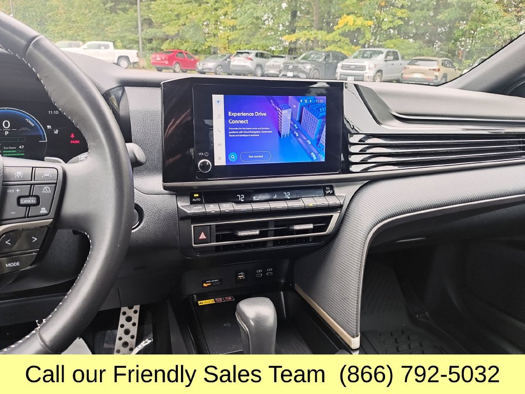 Certified 2025 Toyota Camry SE FWD image 18