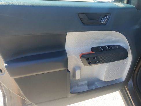 Used 2022 Ford Maverick XLT image 22