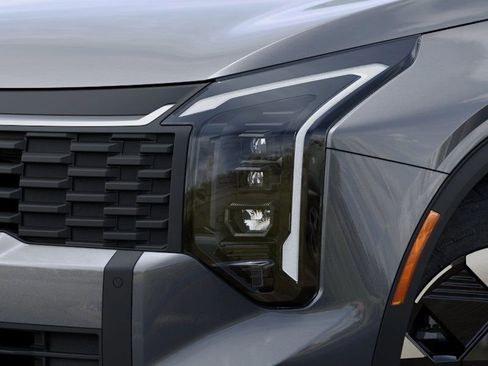 New 2026 Kia Sportage LX image 11