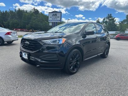 Used 2022 Ford Edge SE w/ Black Appearance Package