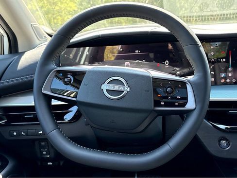 New 2026 Nissan Murano Platinum AWD/4WD image 13