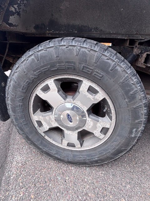 Used 2010 Ford F150 STX AWD/4WD image 15