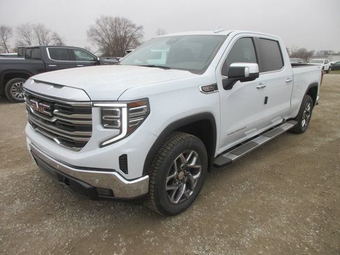 New 2026 GMC Sierra 1500 SLT w/ SLT Premium Plus Package AWD/4WD image 11