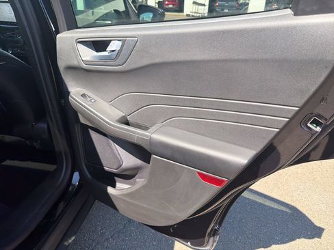 Used 2023 Ford Escape ST-Line w/ Tech Pack #1 AWD/4WD image 16