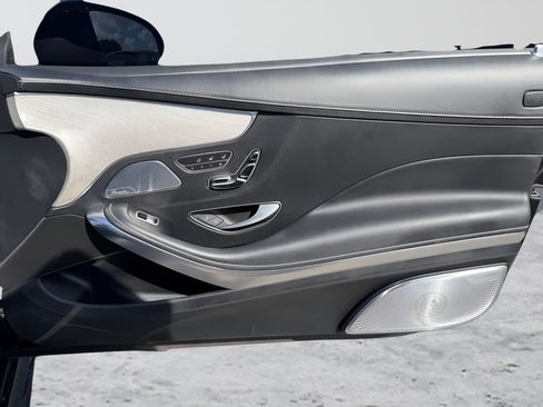 Used 2017 Mercedes-Benz S 550 Cabriolet image 26